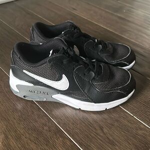 Nike air max sneaker size 13